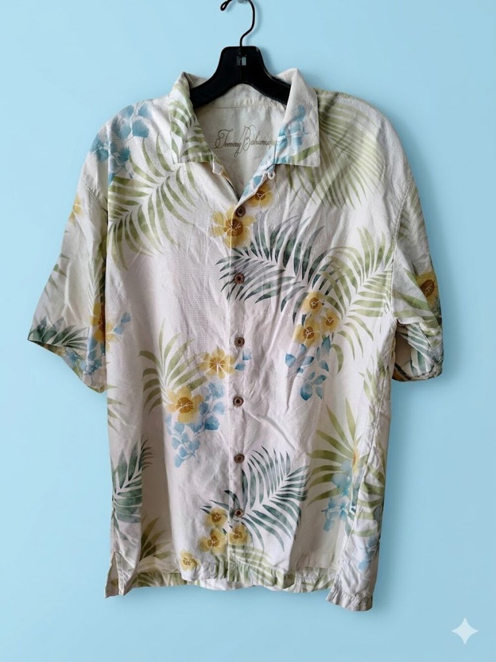 VTG Mens Tommy Bahama Hawaiian Size L 100% Silk Short Sleeves Shirt